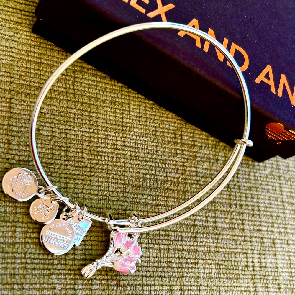 Alex Ani Bangle Bracelet With Rose Bouquet Rafaelian Silver j9